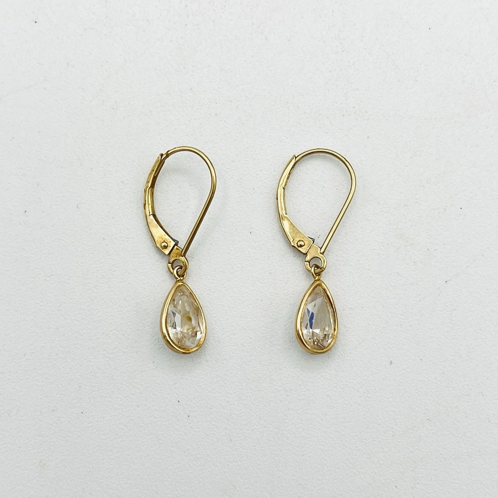 14K Yellow Gold JCM Teardrop Pear Cut Cubic Zirconia Leverback Earrings - Picture 2 of 6
